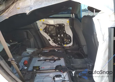 2024 Ford Explorer Police Interceptor z USA, uszkodzony, nr VIN 1FM5K8AB9RGA70417